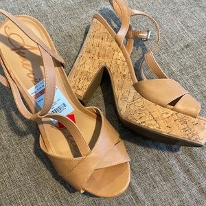 American Rag size 9 cork heels